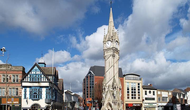 Photo of the Haymarket Memorial Clock Tower in Leicester in the United Kingdom by NotFromUtrecht