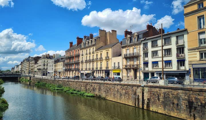 Photo of embankment of river Vilaine in Rennes, Brittany, France.