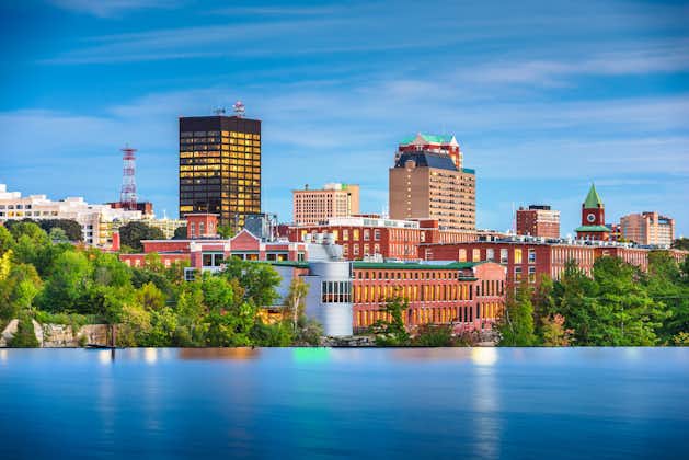 Photo of Manchester, New Hampshire, USA Skyline on the Merrimack River.