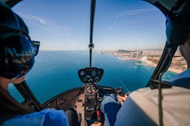 Barcelona do Sea & Air: Passeio Premium de Vela e Helicóptero