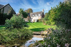 Cricket Field House