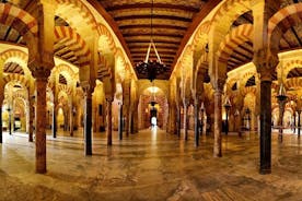 Córdoba e Carmona com Mezquita, Sinagoga e Pátios de Sevilha