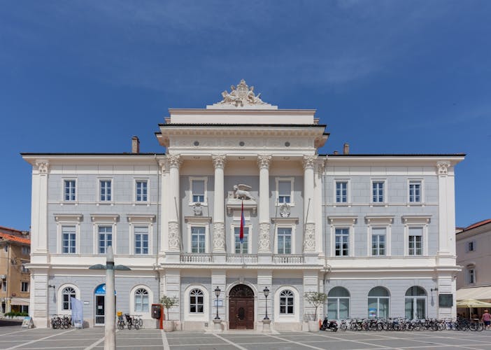 Photo of Piran Town Hall.