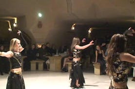 Spectacle nocturne et dîner turc de 2 heures en Cappadoce