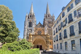 Photo of Bordeaux aerial panoramic view. Bordeaux is a port city on the Garonne river in Southwestern France.