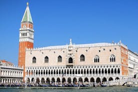 Bilhete de entrada flexível para o Palácio Ducal e 4 museus com tour de áudio