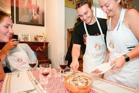 Compartilhe seu curso de Pasta Love: Small group Pasta e Tiramisu em Ostuni
