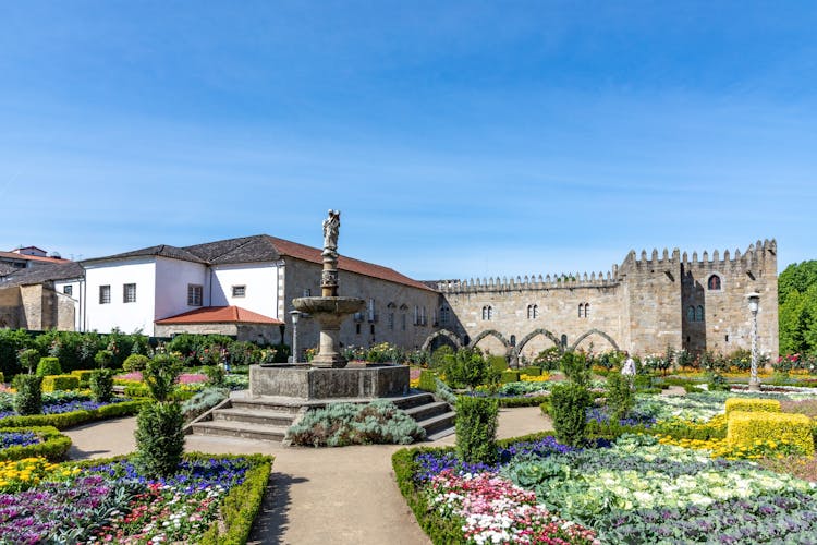 Photo of beautiful Garden of Santa Barbara and Archbishop Palace of Braga in the centre of Braga city, Portugal.