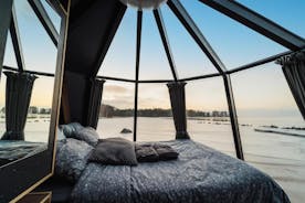 Arctic Lake Experience Oulujärvi Igloos