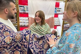 Private Shopping in Grandbazaar of Istanbul with Local Friend