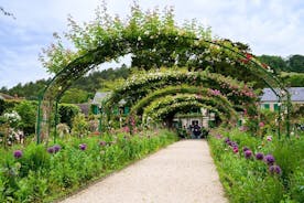 La casa e il giardino di Monet e il villaggio di Giverny