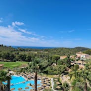 HAMEAU DES AMANDIERS - vue mer, golf et vignes