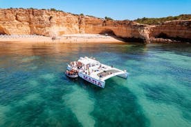 Barbecue in catamarano sulla spiaggia: crociera alle grotte di Benagil