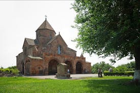 Privé 8-9 uur durende Echmiadzin, Zvartnots, Garni en Geghard reis vanuit Jerevan