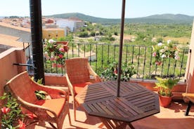 Casa Rural Con Jacuzzi en Castellon Alojamiento cerca de Peñiscola y Morella Pueblo de montaña y cerca de la playa El Planet de Maella en Xert