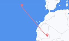 Vuelos de Nema, Mauritania hacia Horta, Portugal