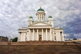 Love on the Streets of Helsinki - Romantic Walking Tour