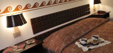 Etruscan Chocohotel