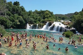 Cascate di Krka con crociera sul fiume di 30 minuti da Spalato o Kaštela