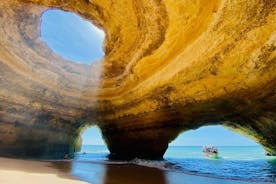 Van Lissabon naar Algarve: Portimão en boottocht naar de zeegrot van Benagil