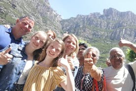 Excursão de meio dia para Montserrat com pequeno grupo e embarque no hotel