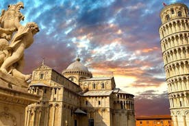 Tour a piedi di Pisa per Piccoli Gruppi di 2 Ore su un Percorso Poco Battuto