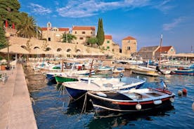 Golden Horn Beach ja Hvarin saaren pohjoisrannikko yksityinen veneretki