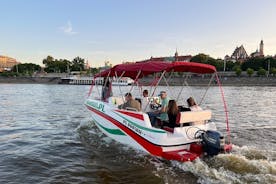 Rental of Motorboat for 10 on Vistula in Warsaw no License Needed