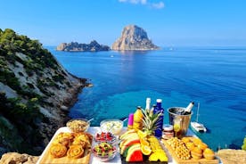 Hidden Ibiza Yoga & Champagne Brunssi