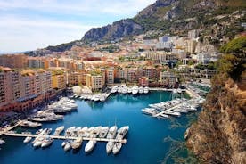 Yksityinen kuljetus Saint Tropezista Monacoon, 2 tunnin pysäkki Nizzassa
