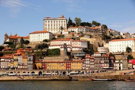 Porto City Tour hálfan daginn með kvöldverði og lifandi Fado sýningu