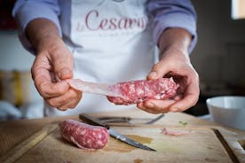Vierailu paikallisille markkinoille ja yksityinen ruoanlaittokurssi Cesarina's Homessa Leccessä