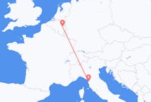 Flyreiser fra Pisa, Italia til Liege, Belgia