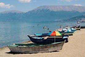 Dagsferð til Korce „Litlu Parísar“ og Pogradec í Ohrid-vatni