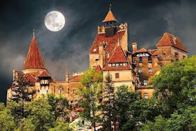 Visita i castelli più famosi in Romania, Pelé e Bran in UN GIORNO TOUR