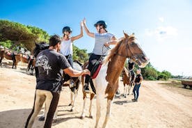 Tour serale di Maiorca: giro a cavallo, cena e ballo