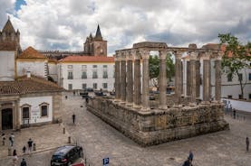 De Lisboa: Excursão em grupo de dia inteiro a Évora e Monsaraz
