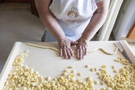 Compartilhe seu curso de Pasta Love: Small group Pasta e Tiramisu em Otranto