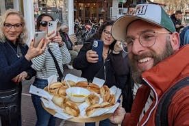 Amsterdamin Market Street Food Tour Streat Biteillä