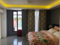 *3BR/*3Bath Fully Furnished Town House - BICOL
