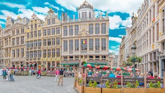 Brussels, Grand Place in beautiful summer sunrise, Belgium