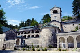 Montenegro Store klostertur: Cetinje kloster - Ostrog - Moraca kloster