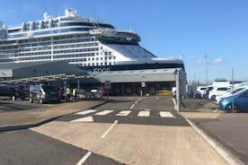 Traslado privado desde la terminal de cruceros de Dover al aeropuerto de Heathrow