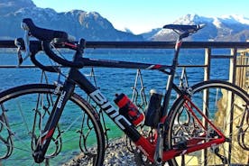 Passeio de bicicleta de estrada no Lago Como e Bellagio