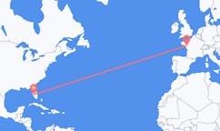 Flyrejser fra Punta Gorda, USA til Nantes, Frankrig