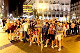 Pub Crawl Madrid - Alkuperäinen vuodesta 2005 - Shots - Fun - Clubs - Dance