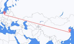 Lennot Yanchengistä, Kiina Bydgoszcziin, Puola