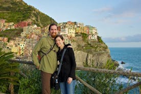 Cinque Terren turistikohokohdat yksityisellä puolen päivän kiertueella paikallisen kanssa