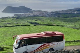 Excursão Privada de Ônibus de Dia Inteiro na Ilha Terceira