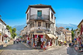 Viagem de um dia: Gjirokastër, Blue Eye e Castelo Porto Palermo